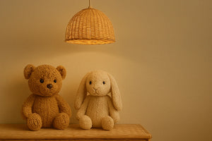 Univers naturel : peluches et rotin pour enfants