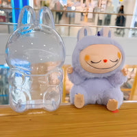 Coque protection peluche style Labubu assis