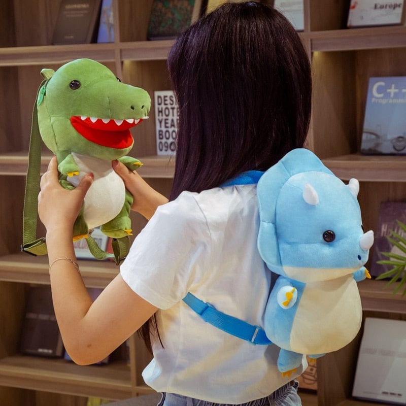 Le bébé dinosaure - sac à dos en peluche