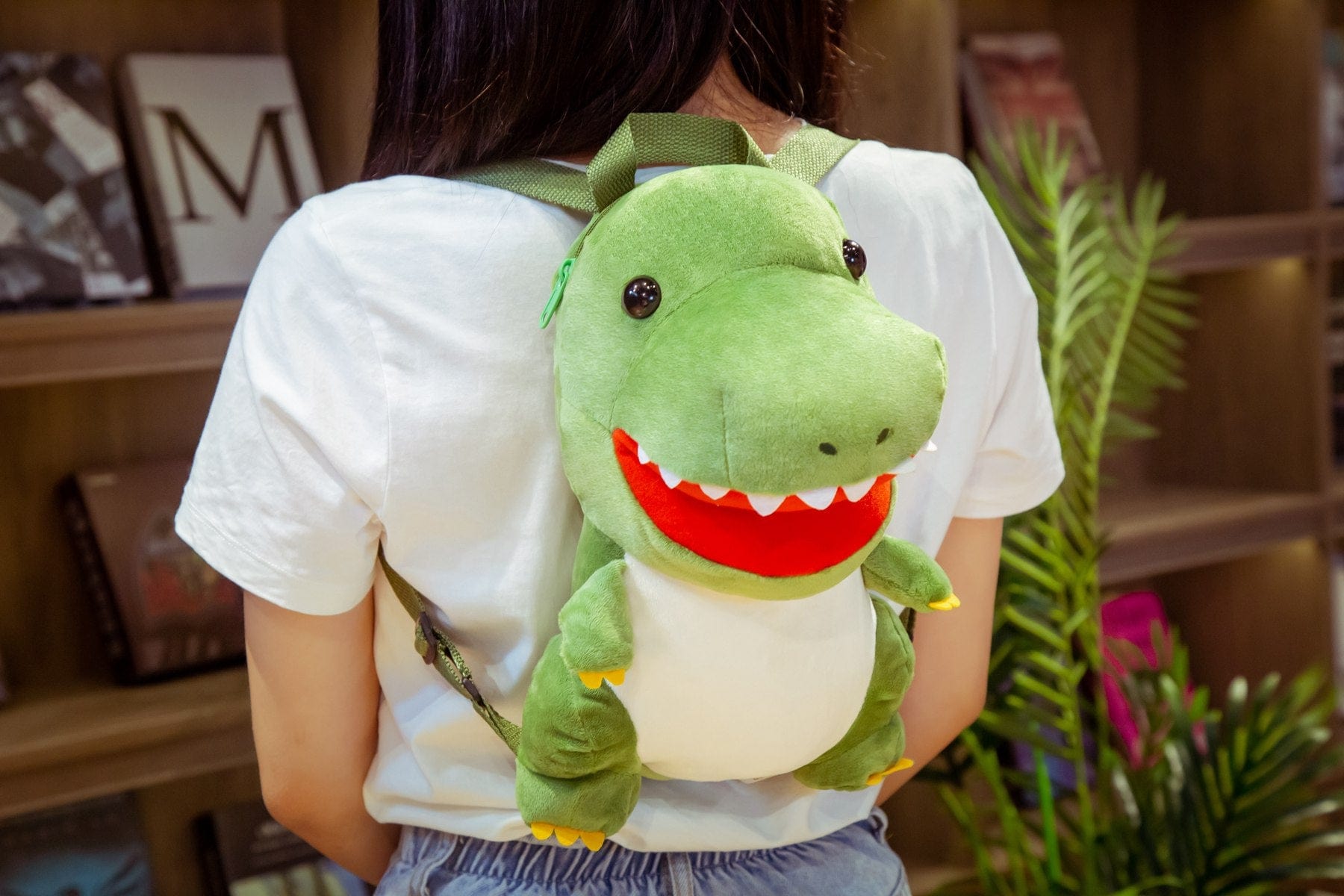 Le bébé dinosaure - sac à dos en peluche Vert
