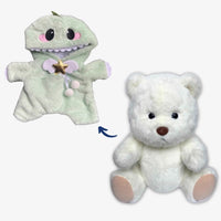 Ours en peluche déguisé en dinosaure