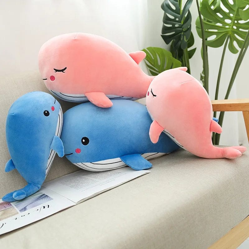 Peluche baleine bleu aux joues rouges