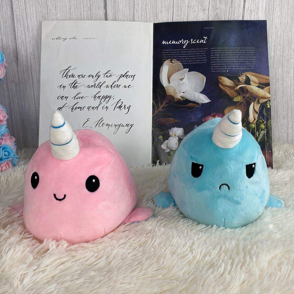 Peluche baleine licorne blanche douce univers magique La compagnie de la peluche