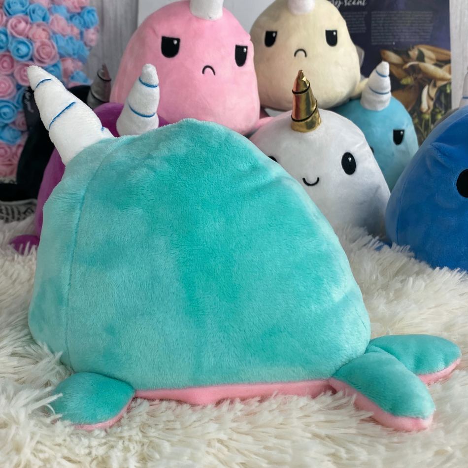 Peluche baleine licorne verte douce enfant magique La compagnie de la peluche