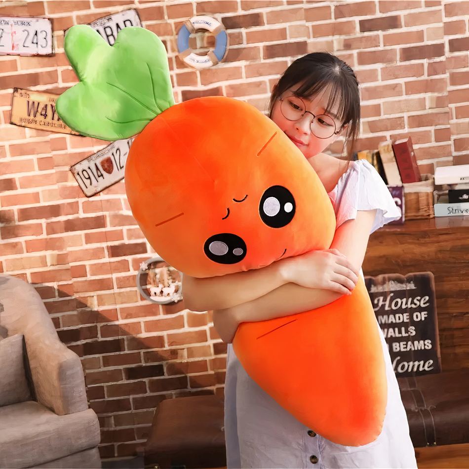 Peluche carotte géante douce timide décoration chambre La compagnie de la peluche