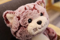 Peluche chat assis rose