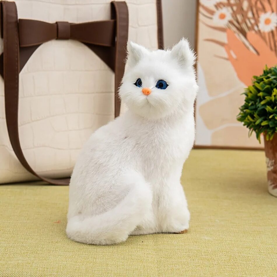 Peluche chat réaliste câlin doux compagnon maison Modèle 5 La compagnie de la peluche