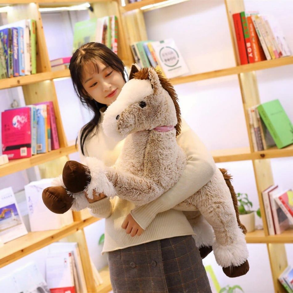 Peluche cheval beige doux enfant confort couchage La compagnie de la peluche