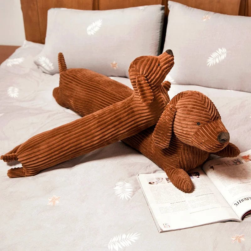 Peluche chien teckel marron doux