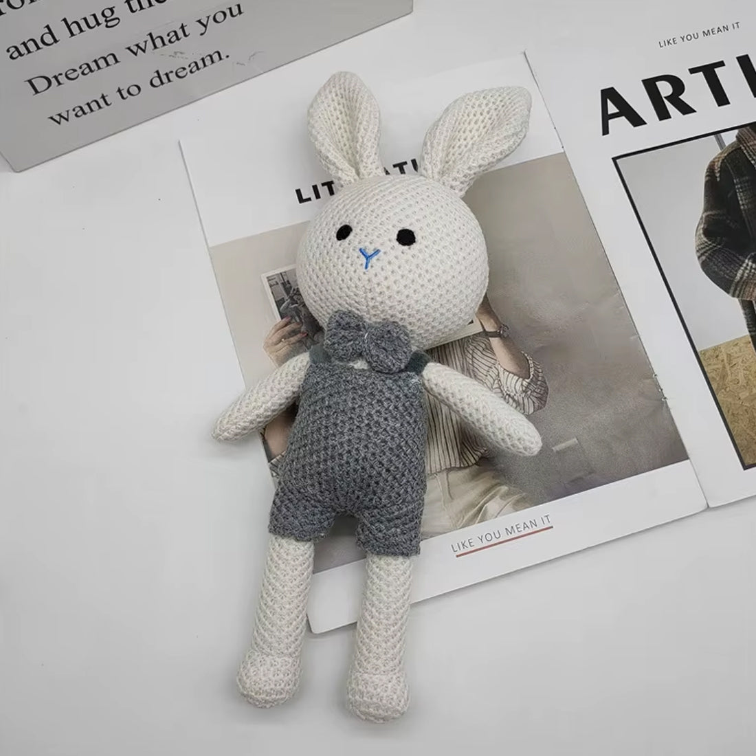 Peluche crochet lapin doux enfant câlin univers tendre La compagnie de la peluche