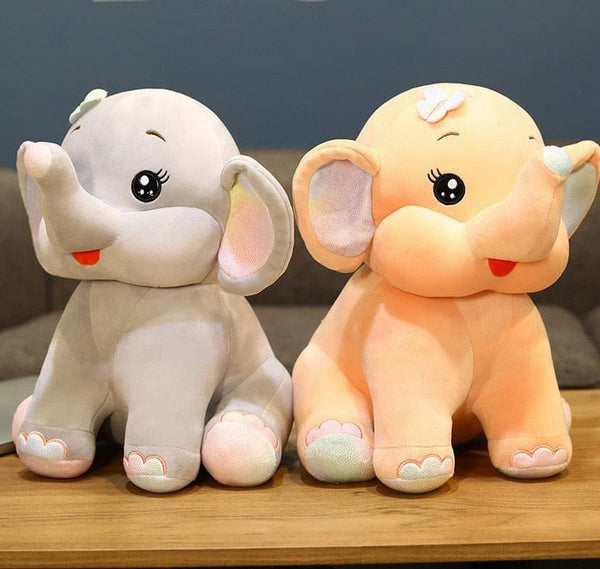 Peluche éléphant grand et mignon