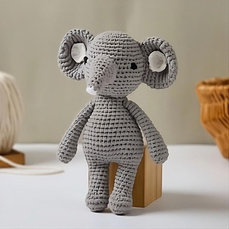 Peluche éléphant hochet tricot doux enfant jeux La compagnie de la peluche