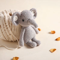 Peluche éléphant hochet tricot doux enfant jeux La compagnie de la peluche