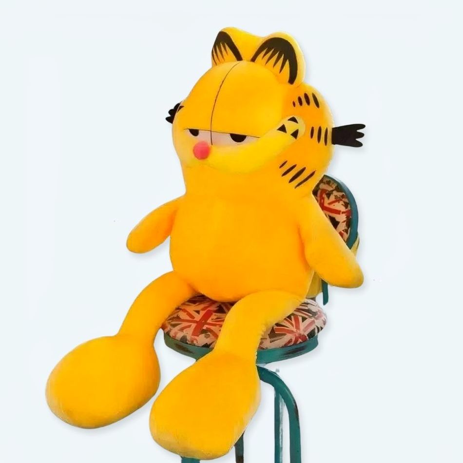 Peluche Garfield géante douce chat orange câlin cosy La compagnie de la peluche