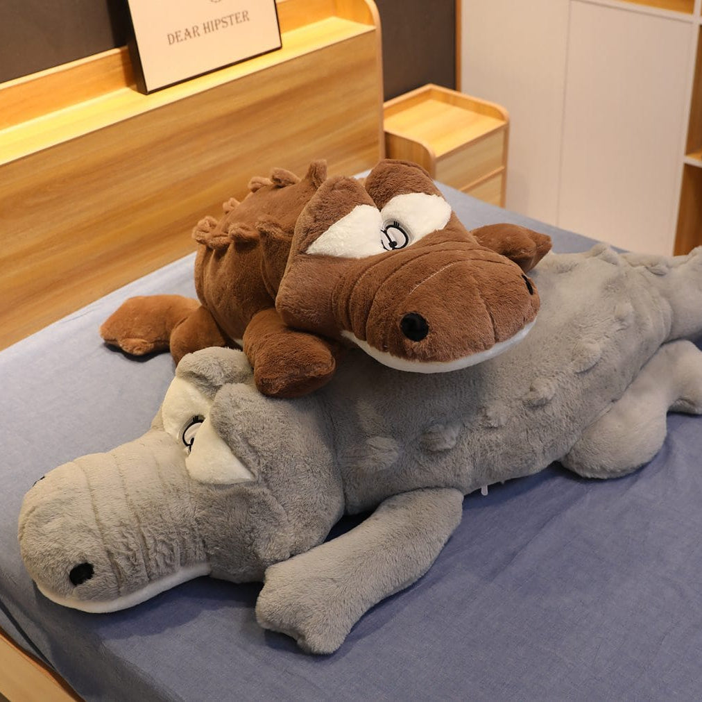 Peluche géante crocodile aux gros yeux