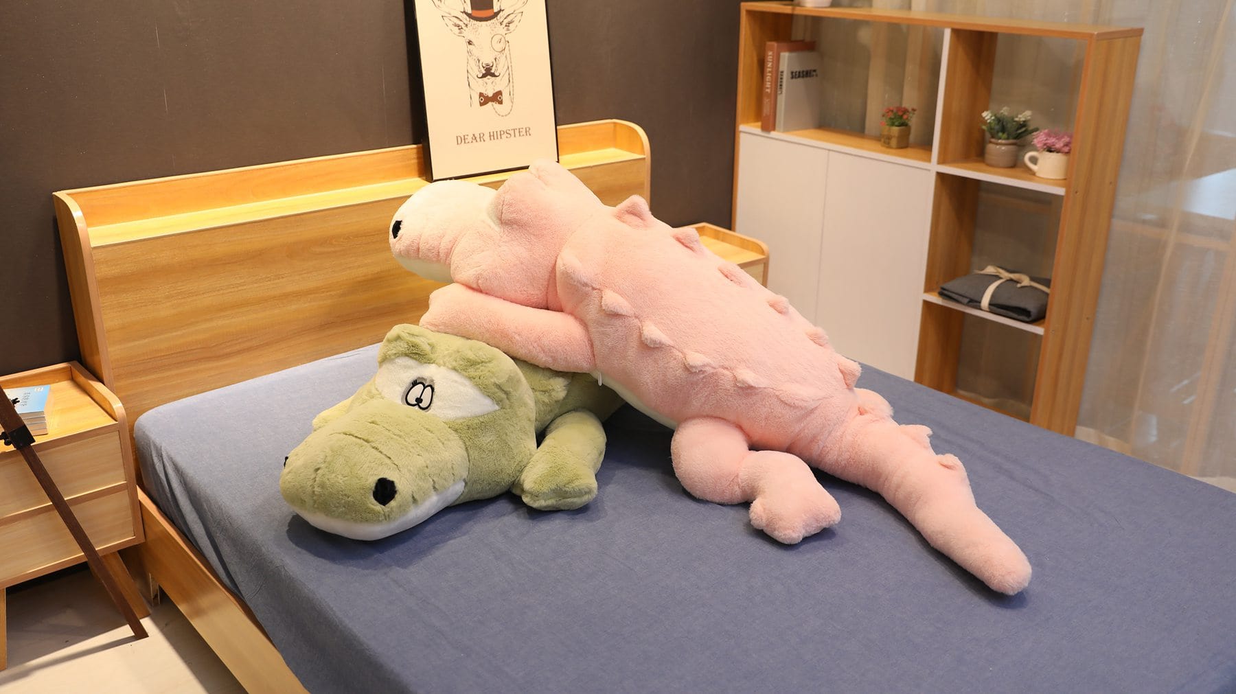 Peluche géante crocodile aux gros yeux