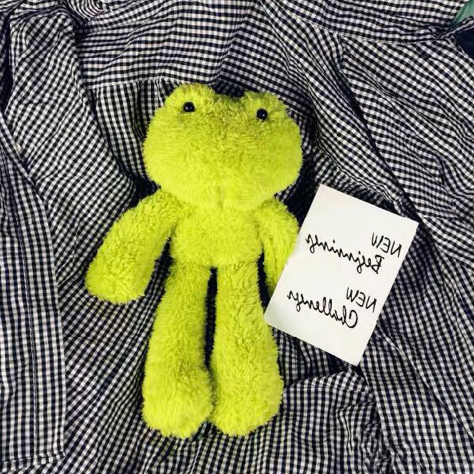 Peluche grenouille verte douce enfant câlin pelucheux La compagnie de la peluche