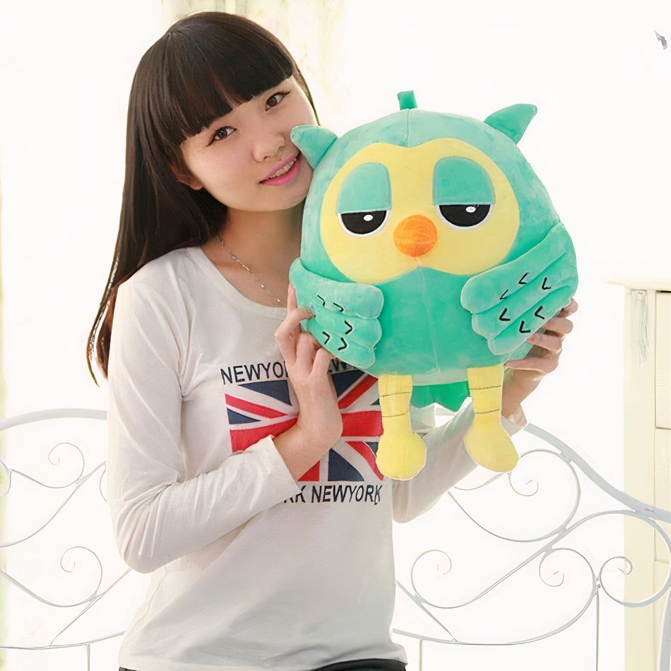 Peluche hibou vert doux et câlin pour décoration chambre La compagnie de la peluche