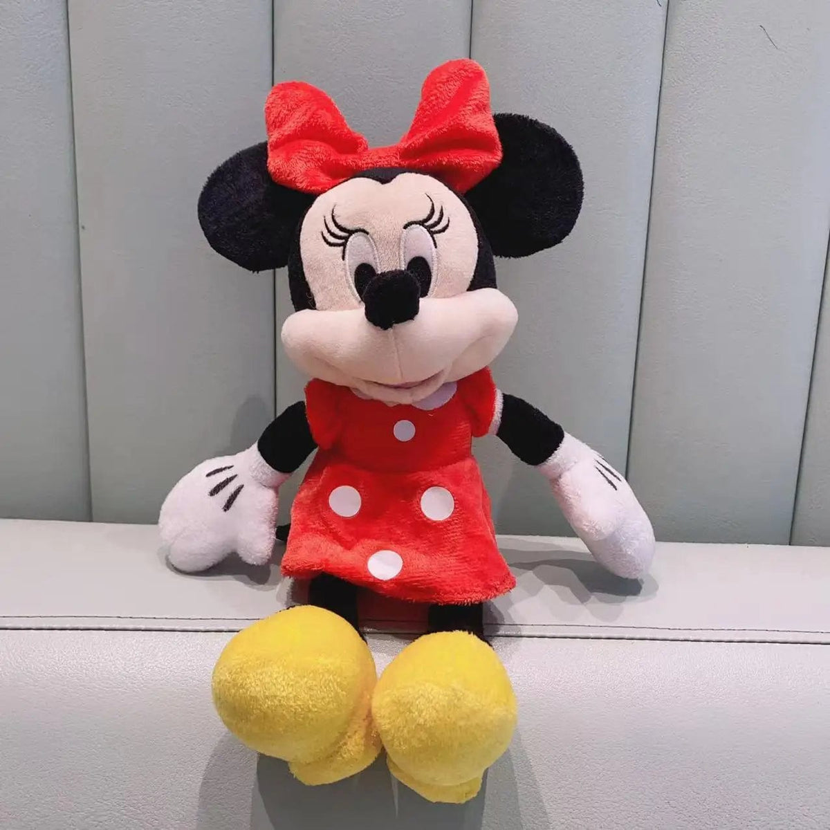 Peluche Minnie Mouse originale 26cm red minnie / 22-28cm La compagnie de la peluche®