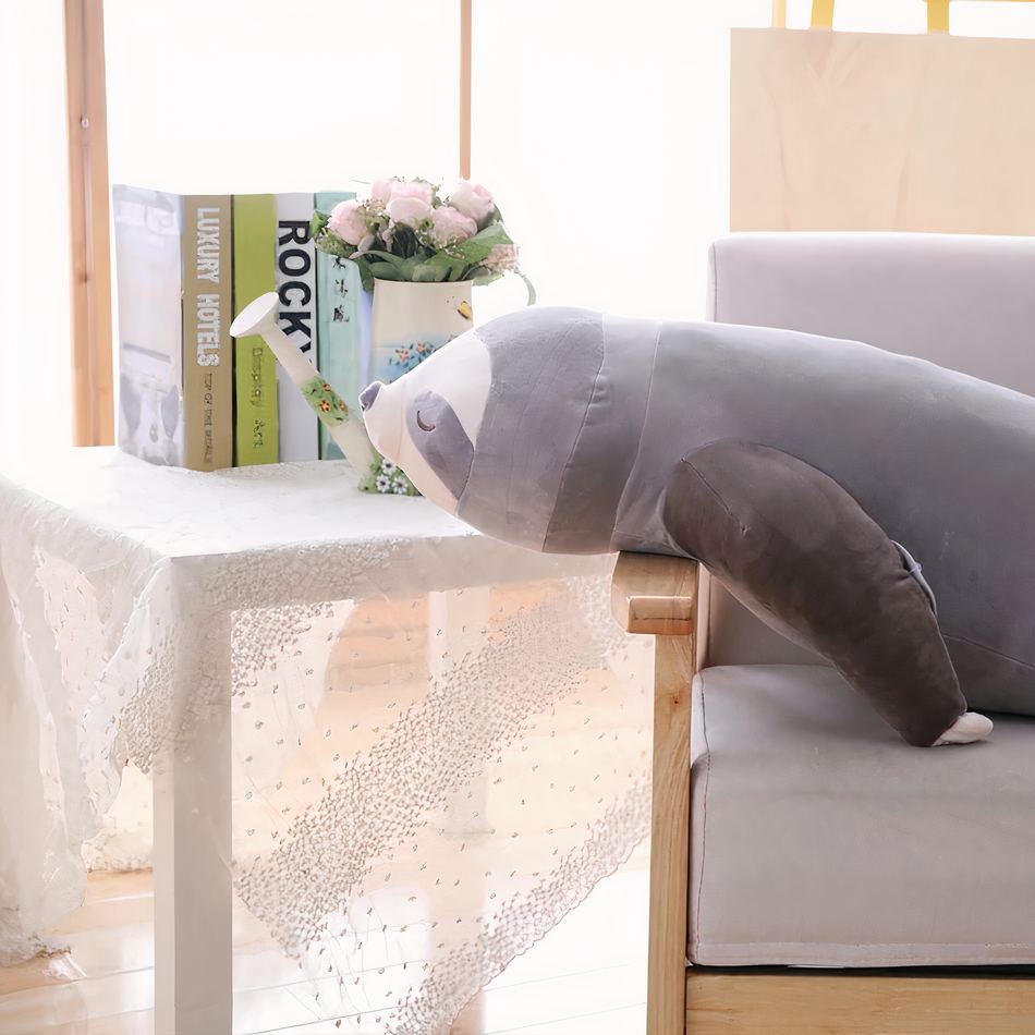 Peluche paresseux gris doux enfant cocooning hiver La compagnie de la peluche