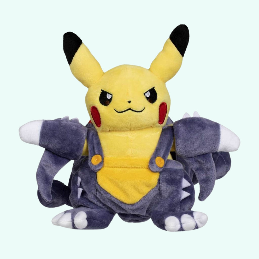 Peluche Pikachu déguisé Carchacrok adorable collection geek La compagnie de la peluche