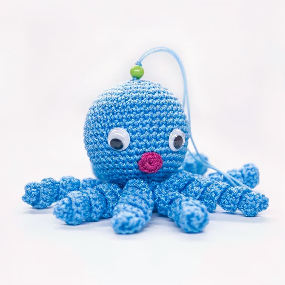 Peluche poulpe bleu enfant doux tressé câlin océan La compagnie de la peluche