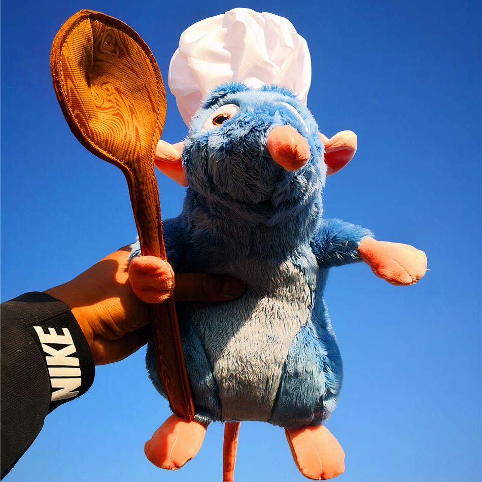 Peluche Ratatouille chef cuisinier douce peluche câline La compagnie de la peluche