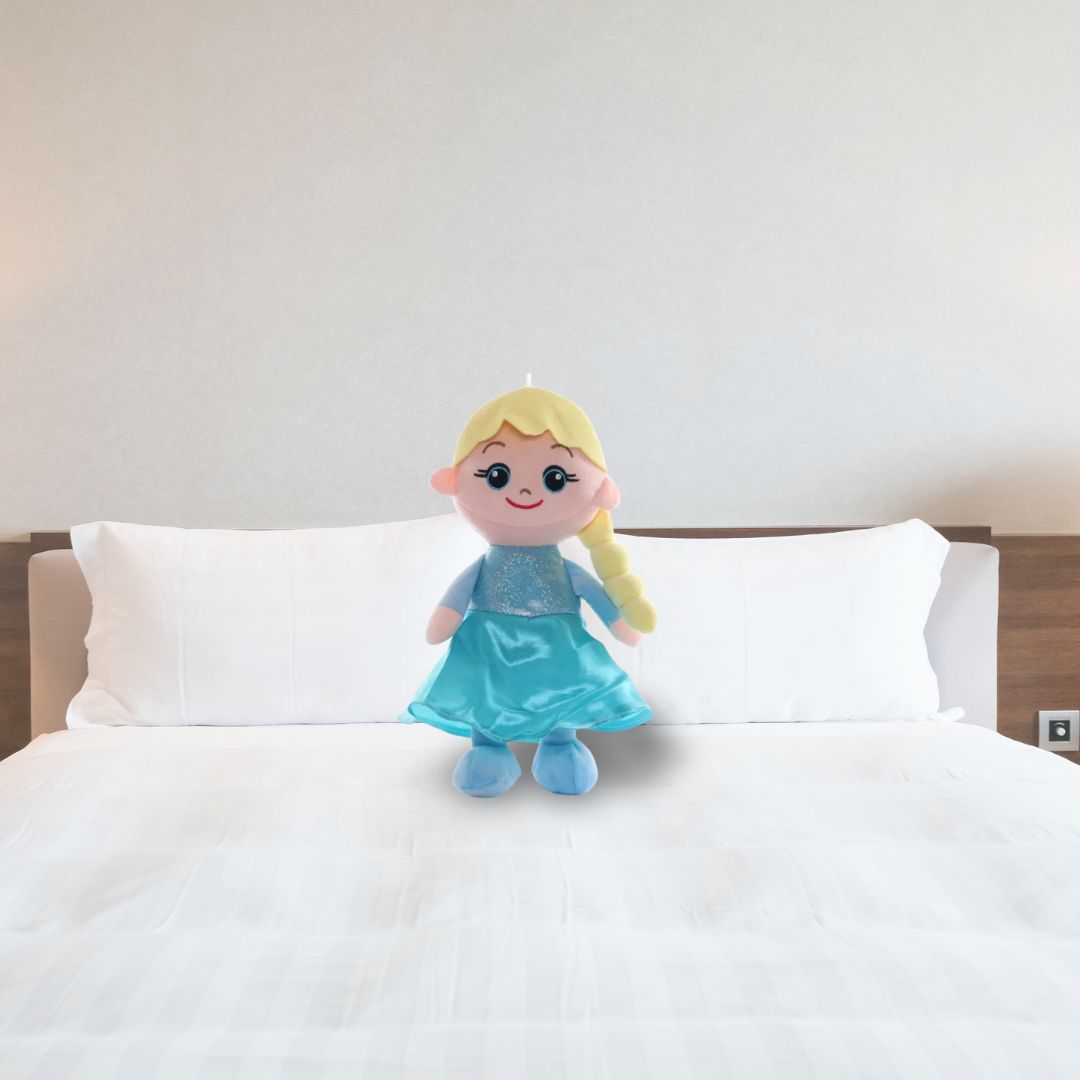 Peluche Reine des Neiges poupée douce hiver magique La compagnie de la peluche