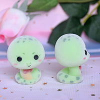 Peluche serpent jungle douce câlin enfant colorée La compagnie de la peluche