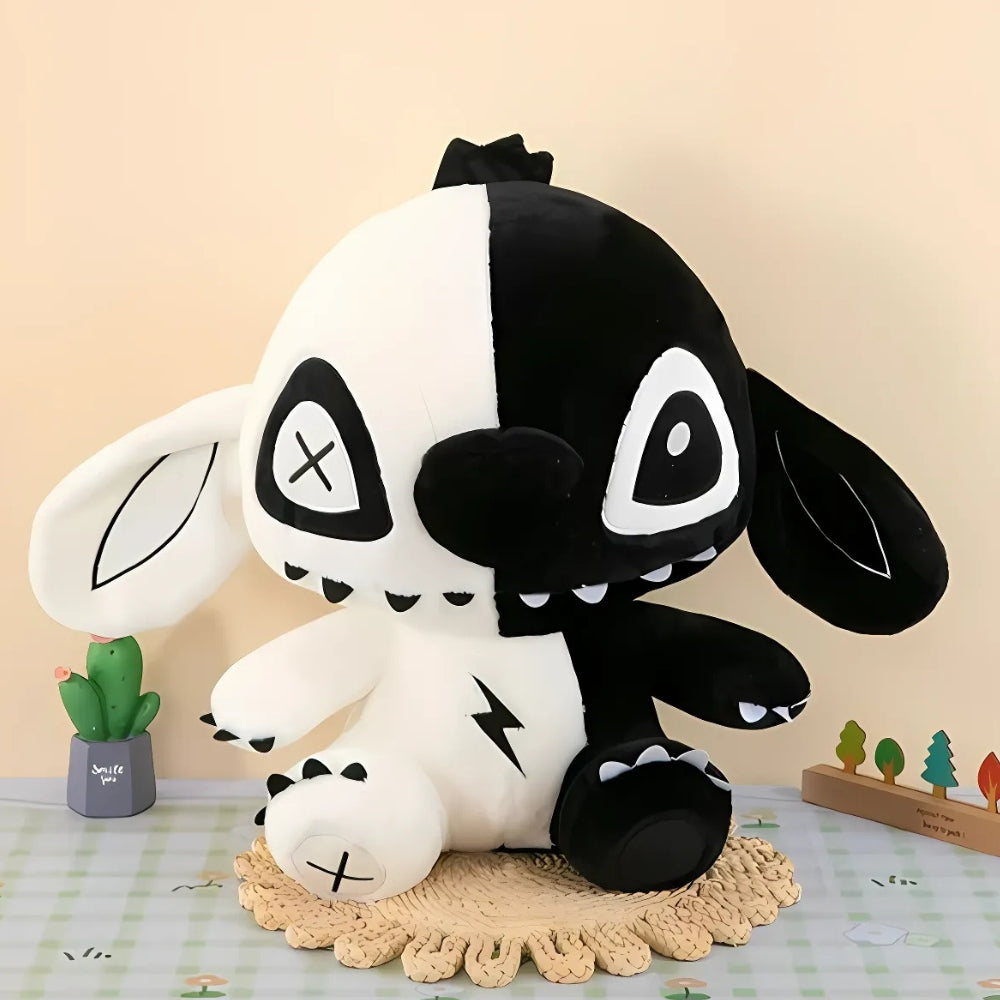 Peluche Stitch noir blanc Disney collection douce hiver La compagnie de la peluche