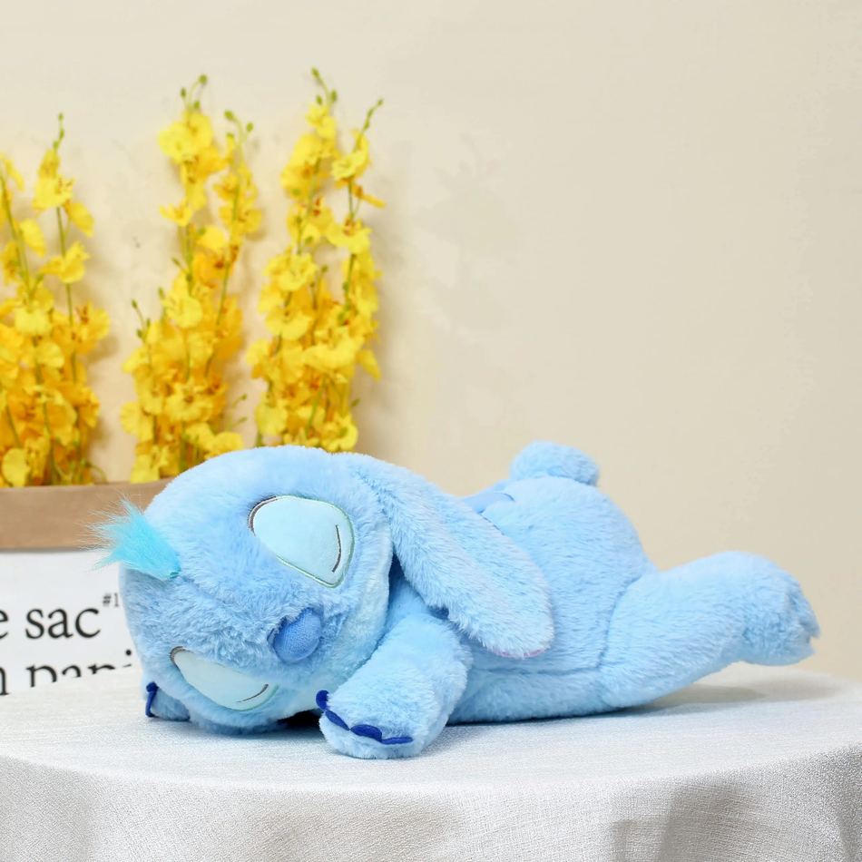 Peluche Stitch sommeil doux câlin Disney enfant galaxie La compagnie de la peluche