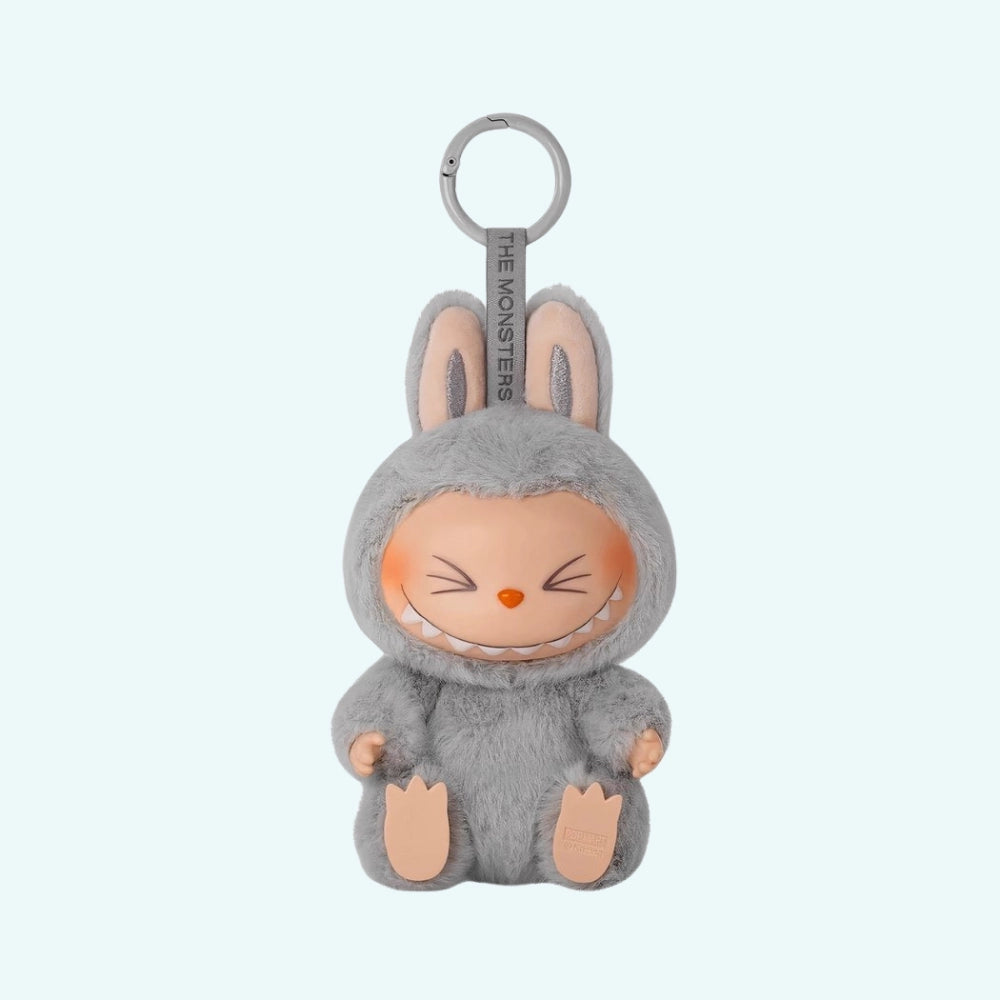 Peluche style Labubu assise velours doux
