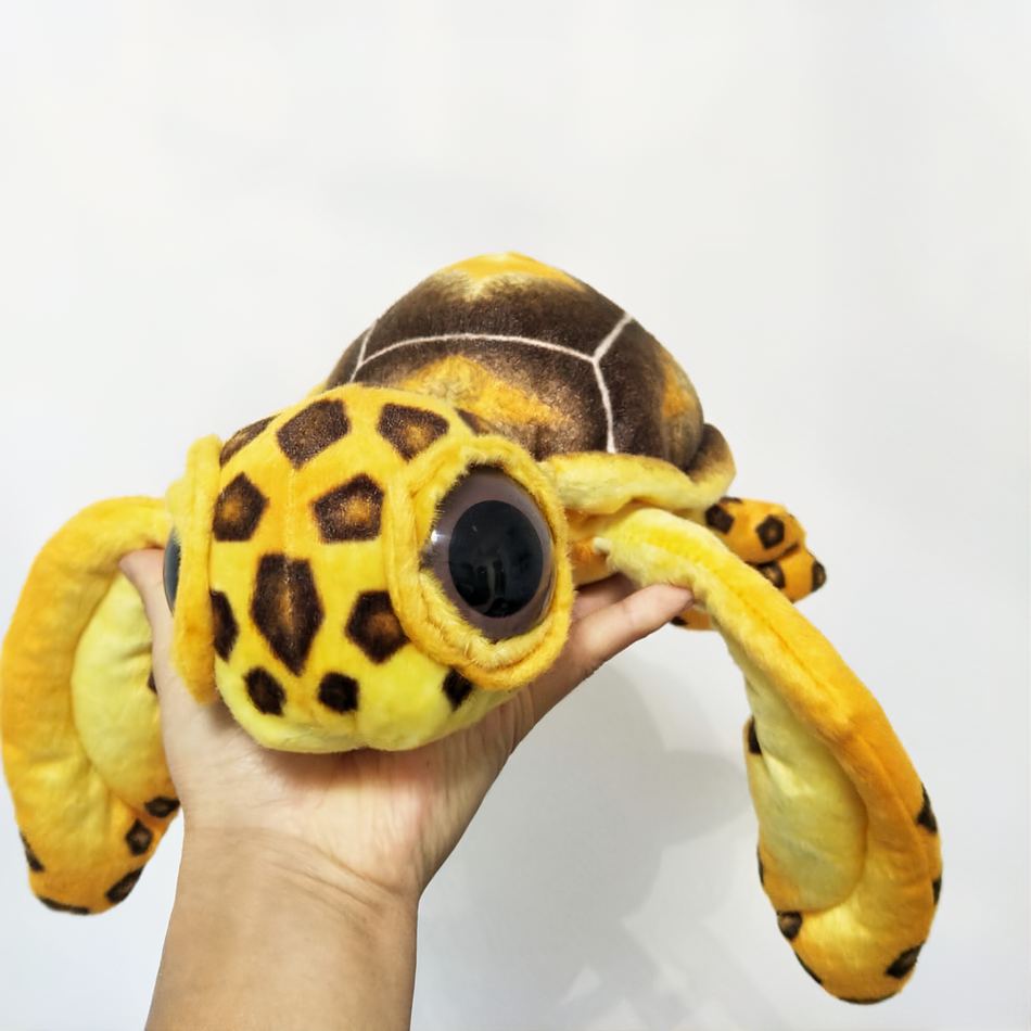 Peluche tortue grands yeux douce câline doudou enfant La compagnie de la peluche