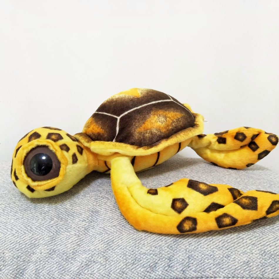Peluche tortue grands yeux douce câline doudou enfant La compagnie de la peluche