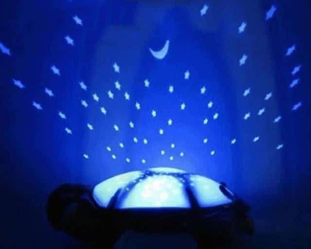 Peluche tortue lumineuse étoilée douce chambre enfant La compagnie de la peluche
