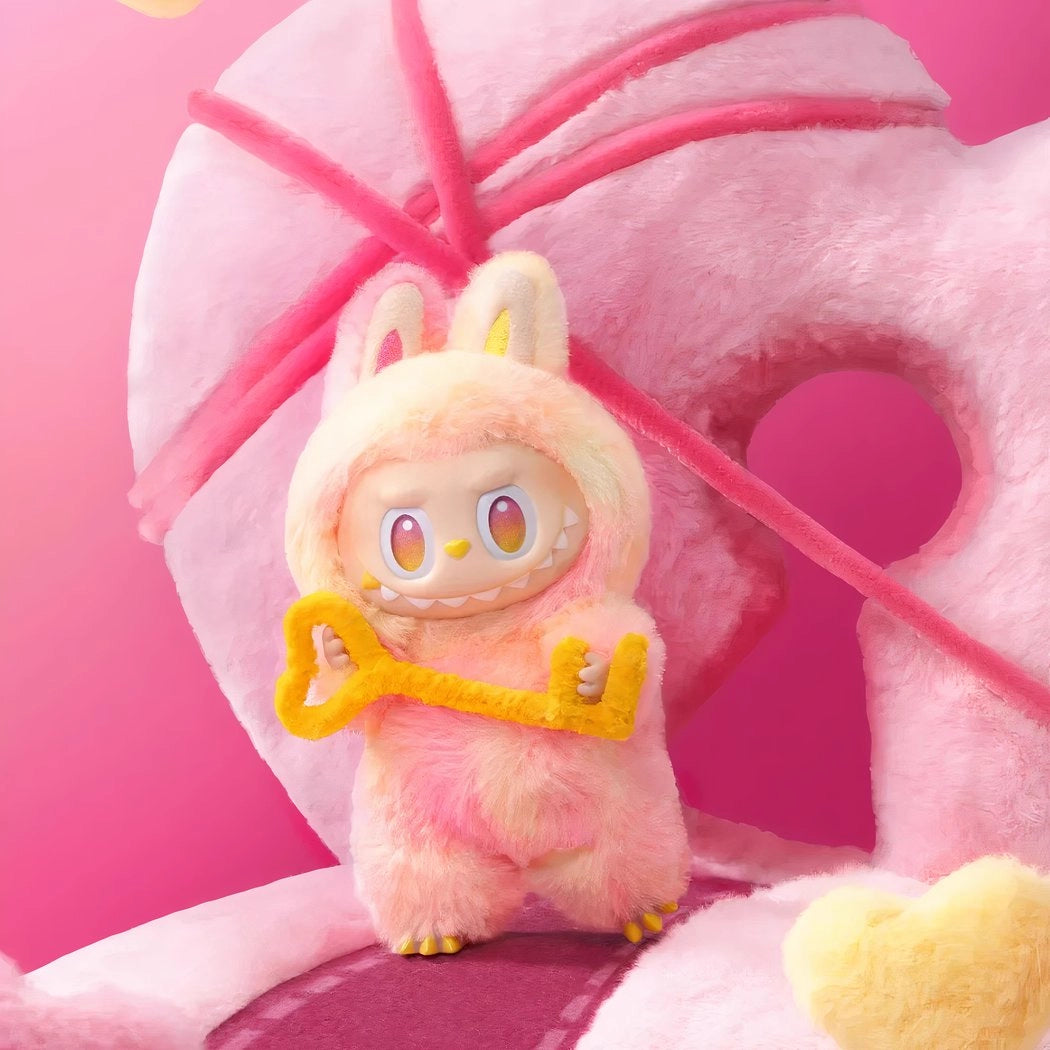 Peluche type Labubu coloré boîte mystère