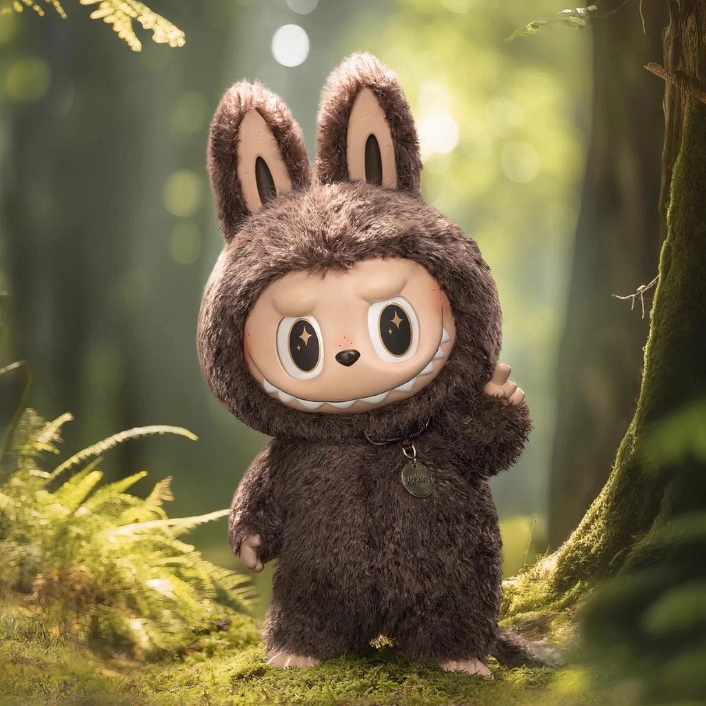 Peluche type Labubu debout boîte mystère