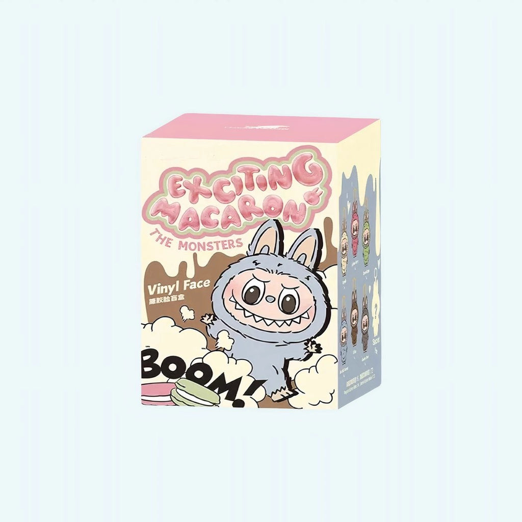 Peluche type Labubu debout boîte mystère