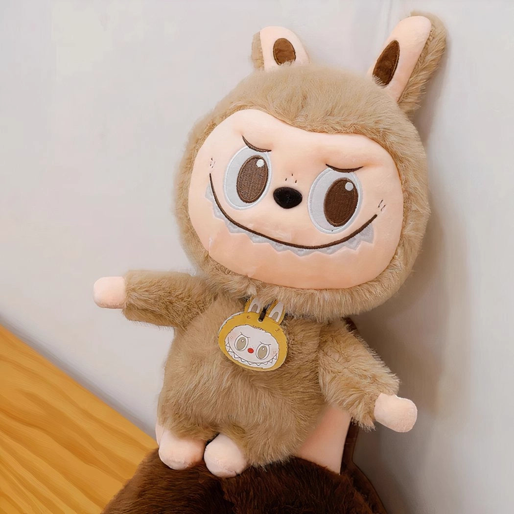 Peluche type Labubu géante