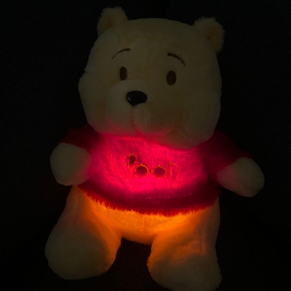Peluche Winnie ourson berceuse douce câline respirante La compagnie de la peluche